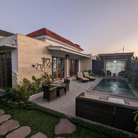 Villa Na-Na Ubud Extérieur photo