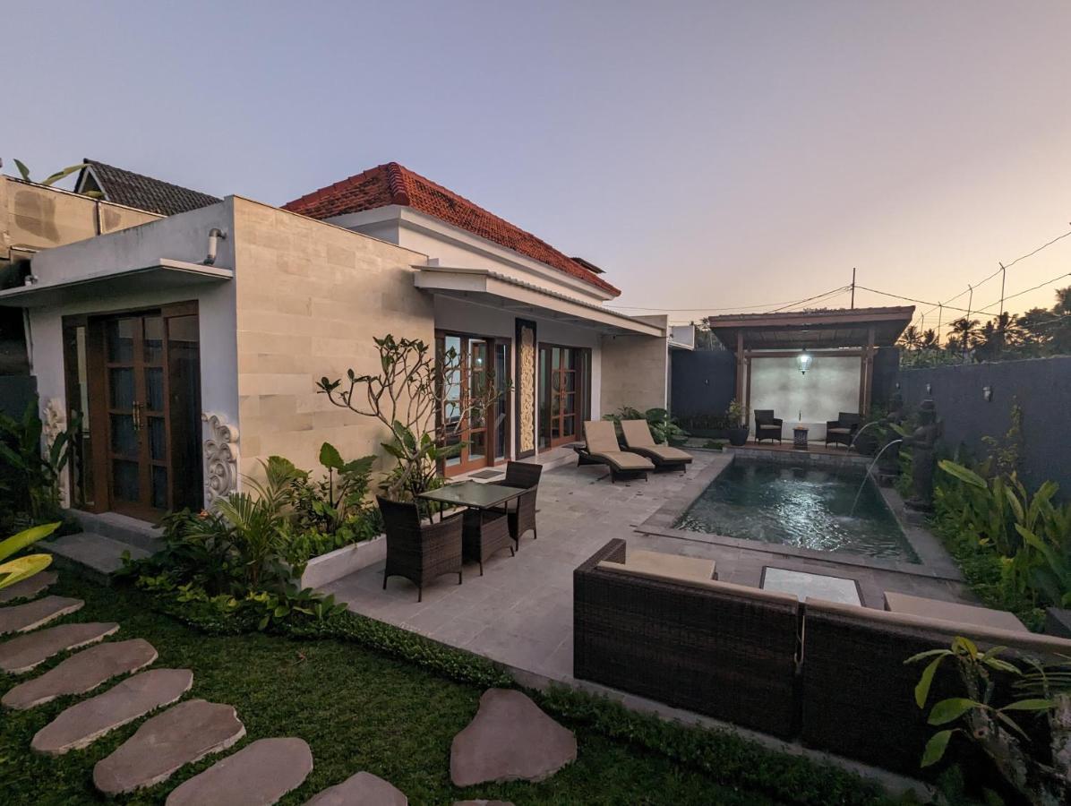 Villa Na-Na Ubud Extérieur photo